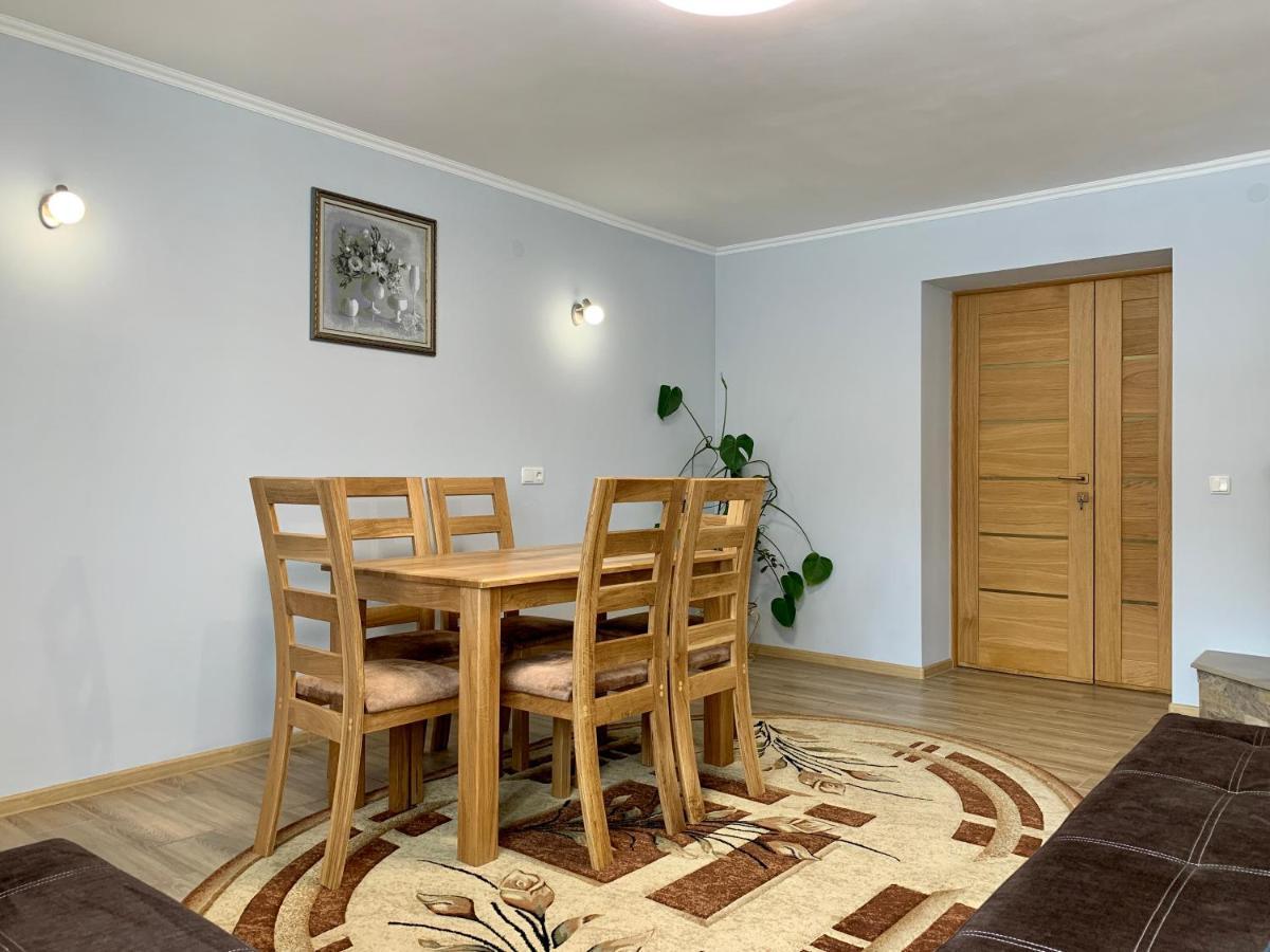 야렘체 Underhills House 아파트 외부 사진